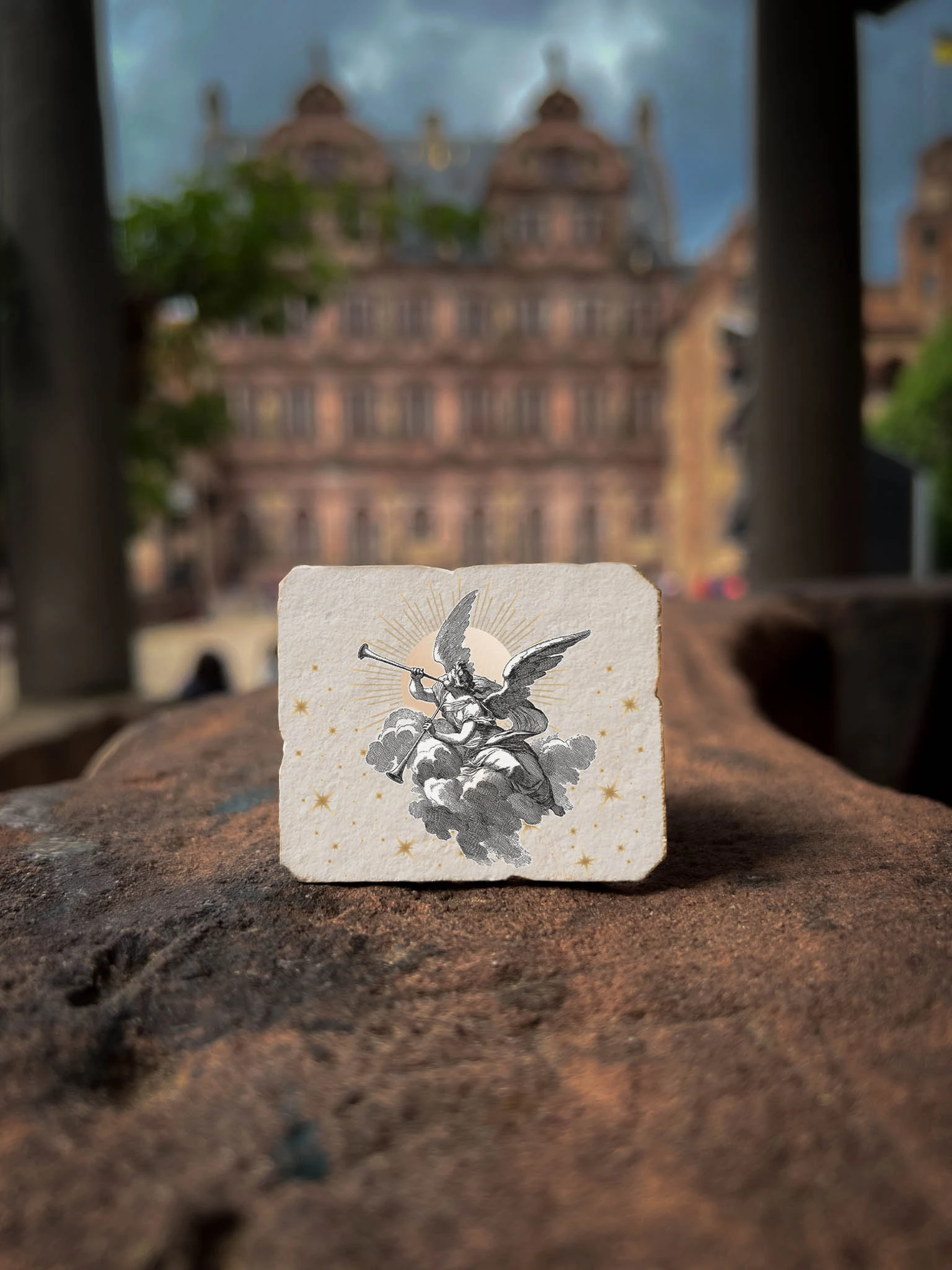 Angel mit fanfare Mockup